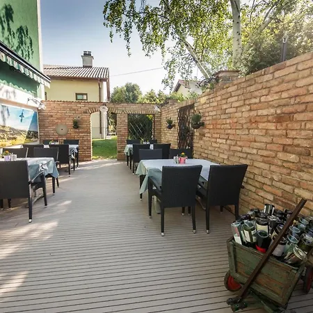 Ξενοδοχείο Gastwirtschaft & Holzinger Möllersdorf