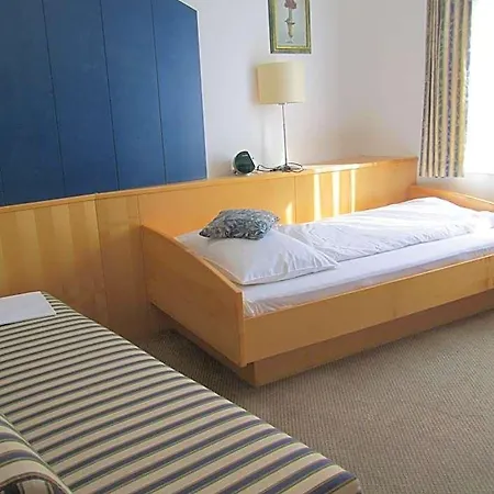 Hotel Gastwirtschaft & Holzinger 3*