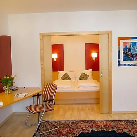 Gastwirtschaft & Holzinger Hotel