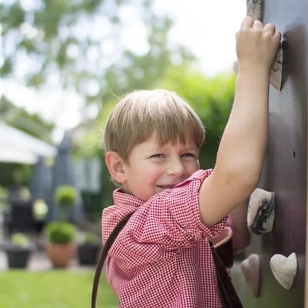 Gastwirtschaft & Holzinger 3*