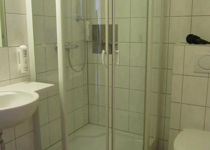 Hotel Gastwirtschaft & Holzinger 3*