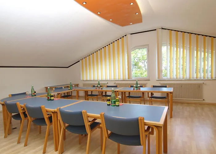 Gastwirtschaft & Holzinger Hotel Möllersdorf