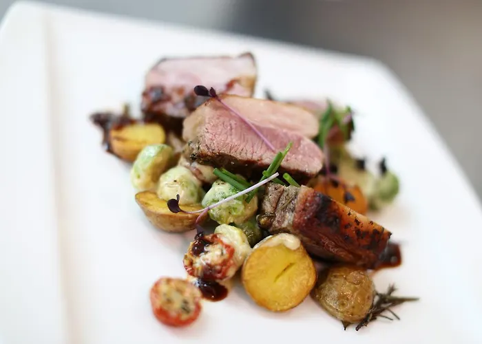 Hotel Gastwirtschaft & Holzinger 3*