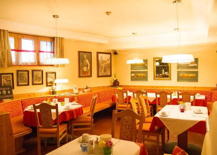 Hotel Gastwirtschaft & Holzinger Möllersdorf