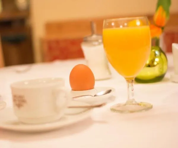 Gastwirtschaft & Holzinger 3*